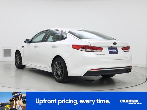 White 2016 Kia Optima LX