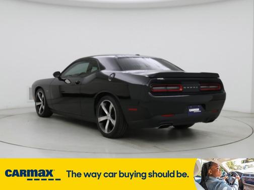 2016 Dodge Challenger R/T Shaker