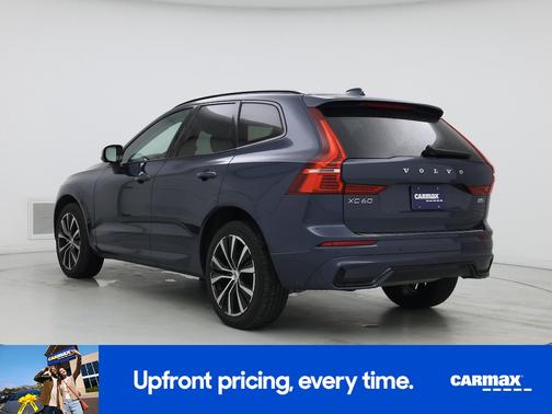 2023 Volvo XC60 B5 Plus Dark Theme