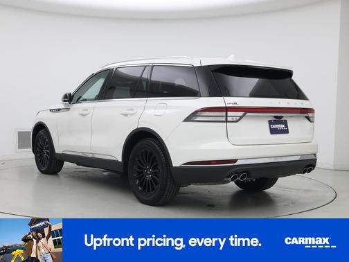 White 2022 Lincoln Aviator Reserve
