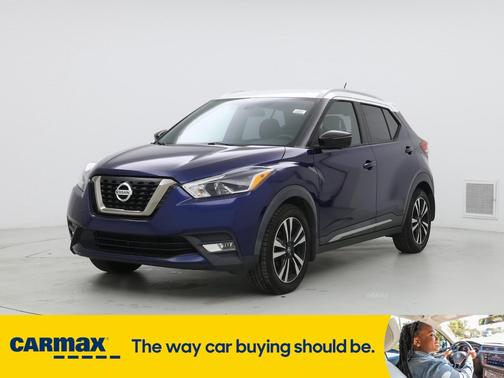 2019 Nissan Kicks SR