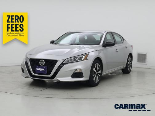 Silver 2021 Nissan Altima SV