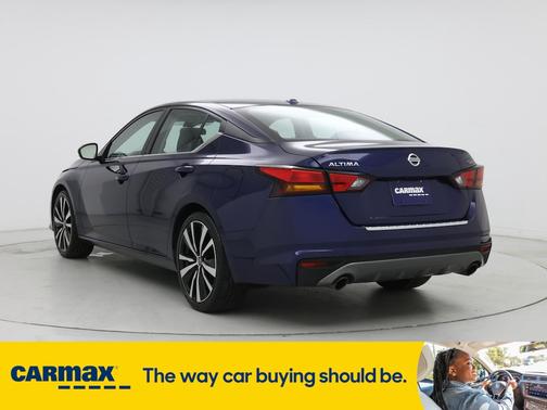2022 Nissan Altima SR