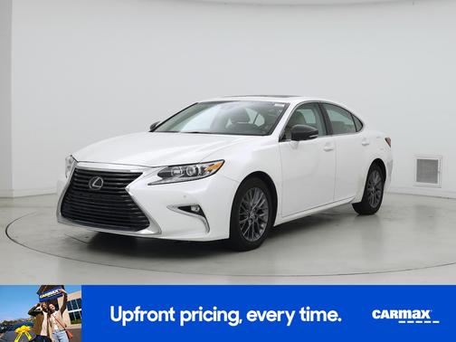 White 2018 Lexus ES 350