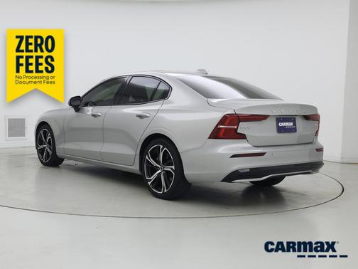 Gray 2023 Volvo S60 B5 Plus Dark Theme