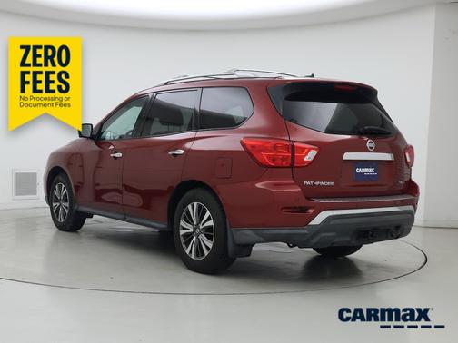 Red 2017 Nissan Pathfinder SL