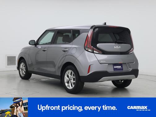 Gray 2025 Kia Soul LX