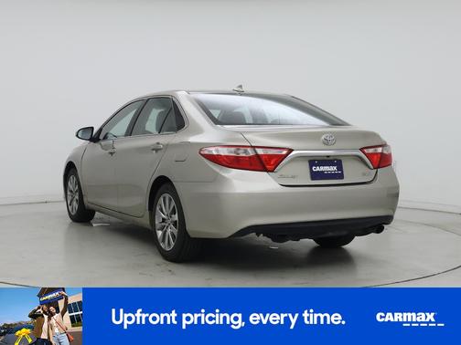 Gold 2017 Toyota Camry XLE