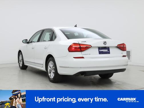 2016 Volkswagen Passat S
