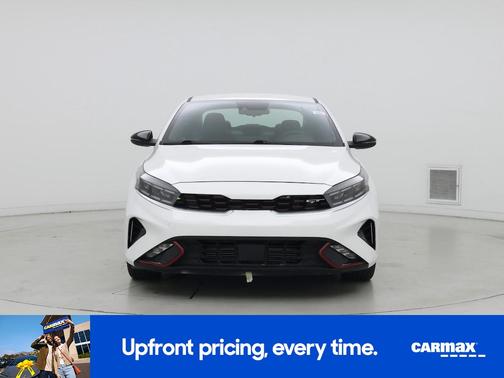 White 2022 Kia Forte GT