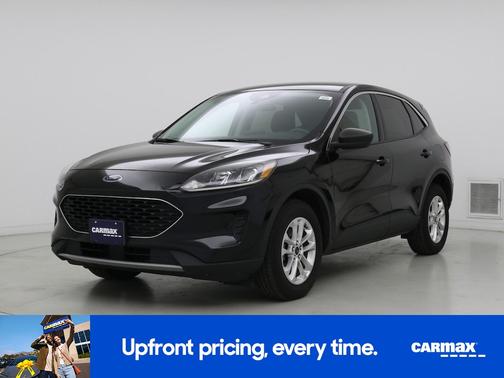 Black 2022 Ford Escape SE