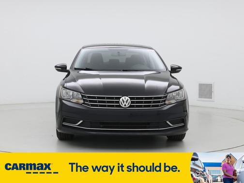 2017 Volkswagen Passat S
