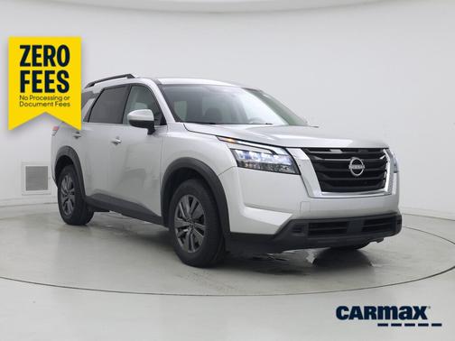 Silver 2025 Nissan Pathfinder SV