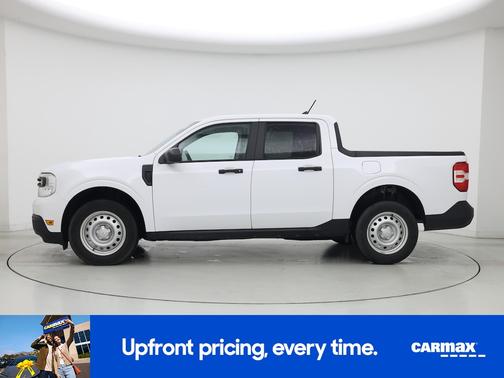 White 2023 Ford Maverick XL