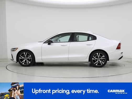 2025 Volvo S60 B5 Plus