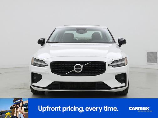 2025 Volvo S60 B5 Plus