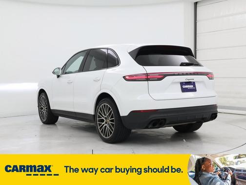 2022 Porsche Cayenne Platinum