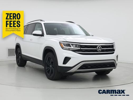 White 2023 Volkswagen Atlas SE w/Tech