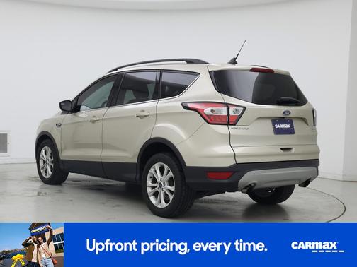 Gold 2018 Ford Escape SE