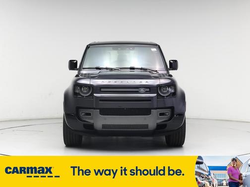 2024 Land Rover Defender 90 V8