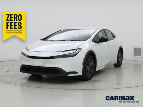 White 2025 Toyota Prius LE