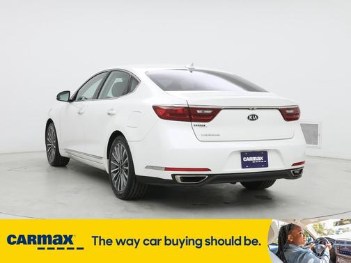 2017 Kia Cadenza Premium