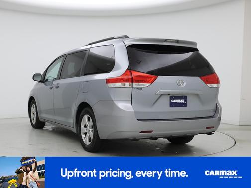 2014 Toyota Sienna LE
