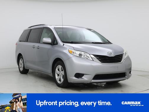 2014 Toyota Sienna LE