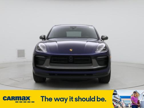 2023 Porsche Macan T