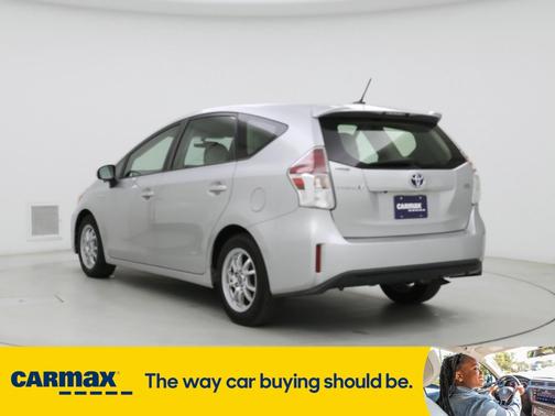 2015 Toyota Prius v Three