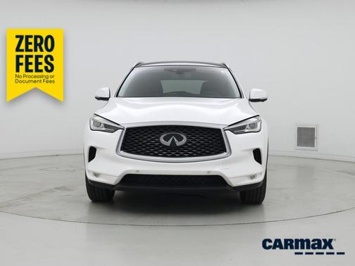 White 2019 INFINITI QX50 Essential