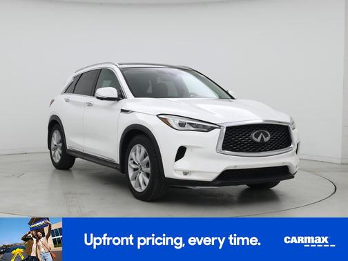 White 2019 INFINITI QX50 Essential