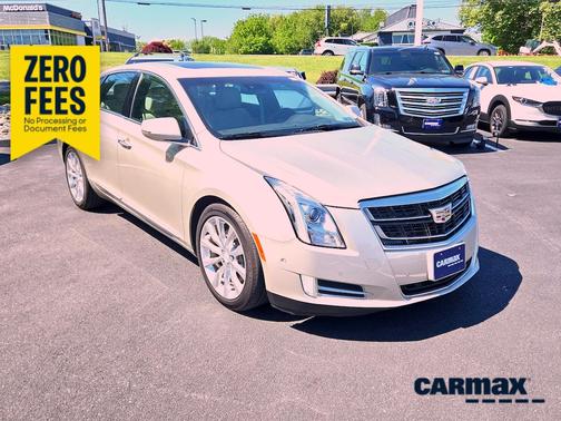 Gold 2016 Cadillac XTS Luxury