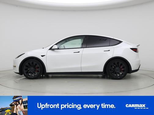 White 2024 Tesla Model Y Performance