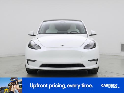White 2024 Tesla Model Y Performance