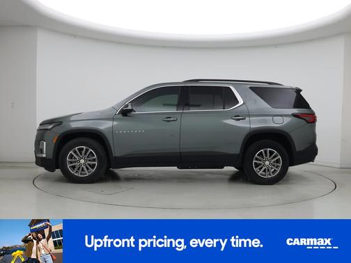 Green 2023 Chevrolet Traverse LT Cloth