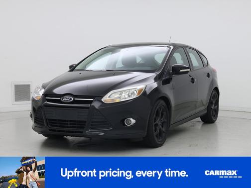 Black 2014 Ford Focus SE