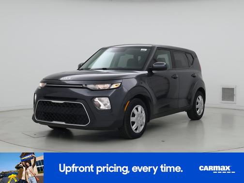 Gray 2022 Kia Soul LX