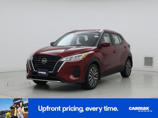 Red 2022 Nissan Kicks SV