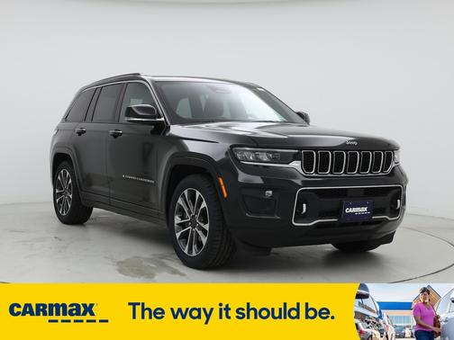 2022 Jeep Grand Cherokee Overland