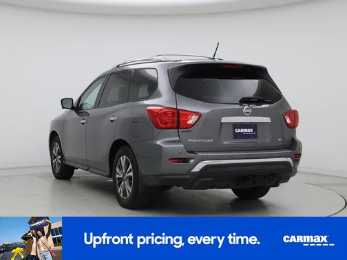 2017 Nissan Pathfinder SL