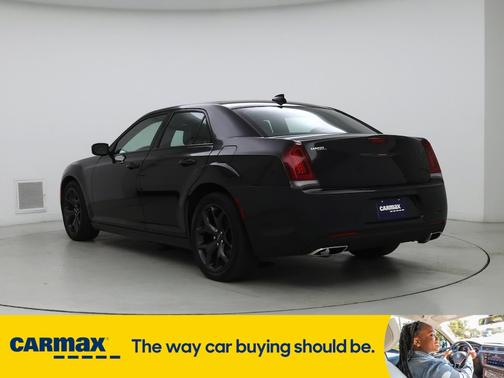 2022 Chrysler 300 S