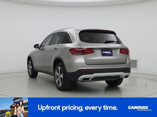 Gold 2021 Mercedes-Benz GLC 300