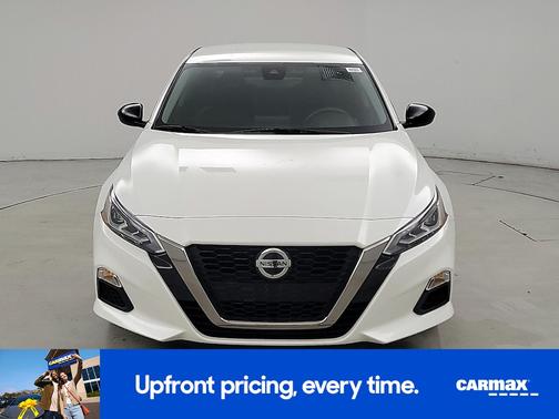 2022 Nissan Altima SR