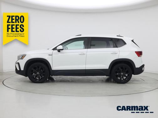 White 2024 Volkswagen Taos SE