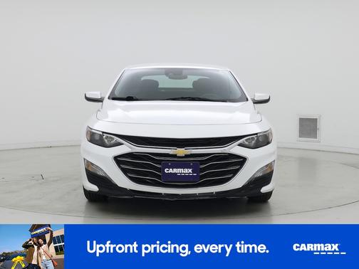 White 2024 Chevrolet Malibu 1LT