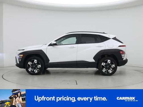 White 2025 Hyundai KONA SEL