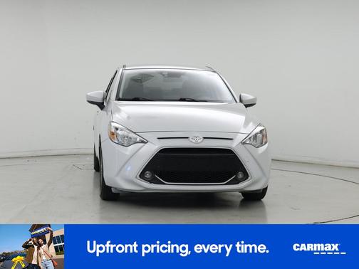 2020 Toyota Yaris LE