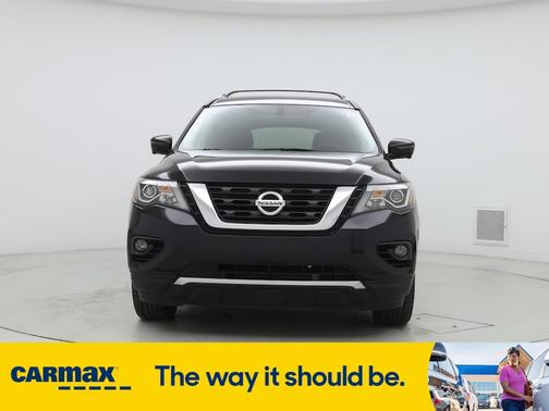 2018 Nissan Pathfinder SL