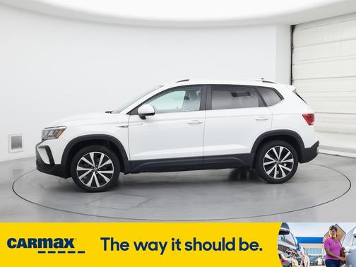 2022 Volkswagen Taos SE